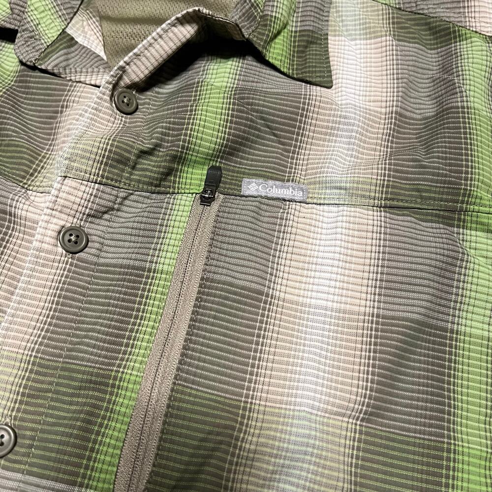 Columbia Shirt Mens XL Button Up Green Plaid Short Sleeve Performance - Picture 2 of 8